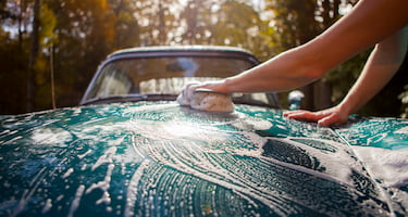 banner-mobile-7-helpful-tips-for-washing-your-car-at-home